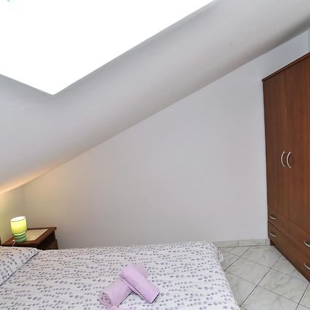 Apartments Luni II Baska  Luaran gambar